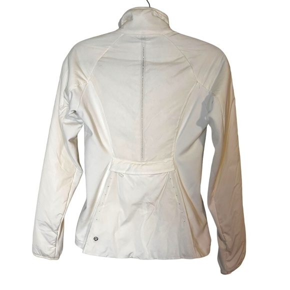 Lululemon Run For Cold Jacket- White - Picture 12 of 16